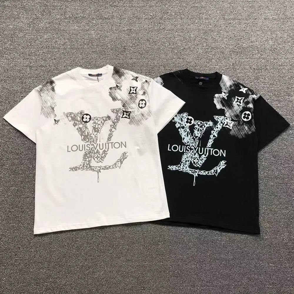 Louis Vuitton tee — W2CFinds curated find