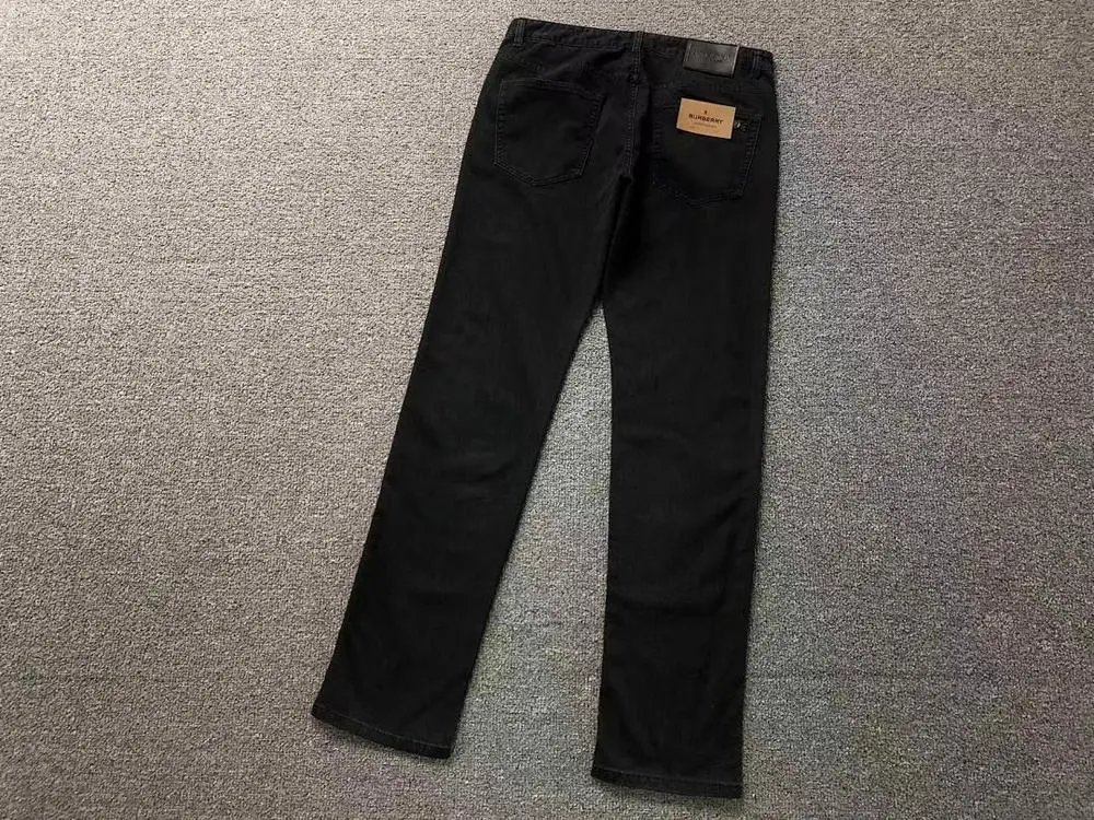 Burberry Pants — W2CFinds curated find