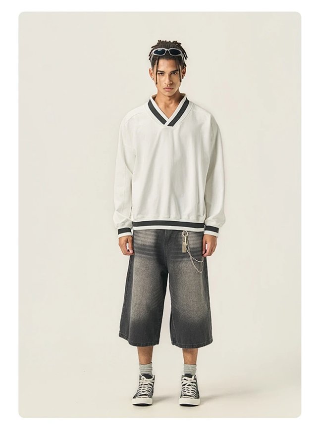 380G Boxy V Neck Sweatshirt: seller detail photo 11