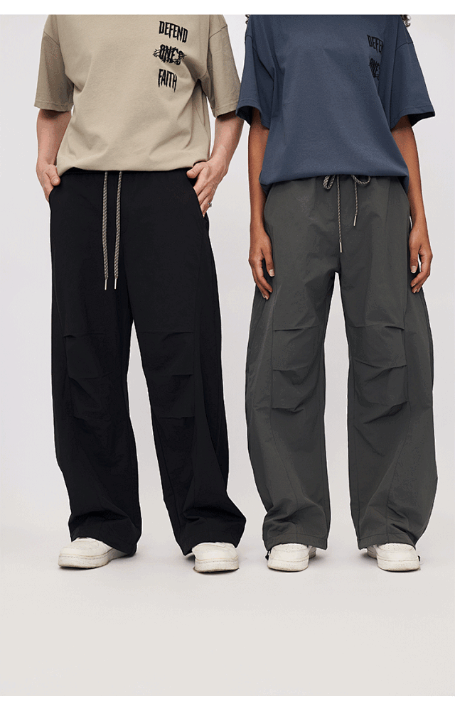 Pleated Straight Pants: seller detail photo 6