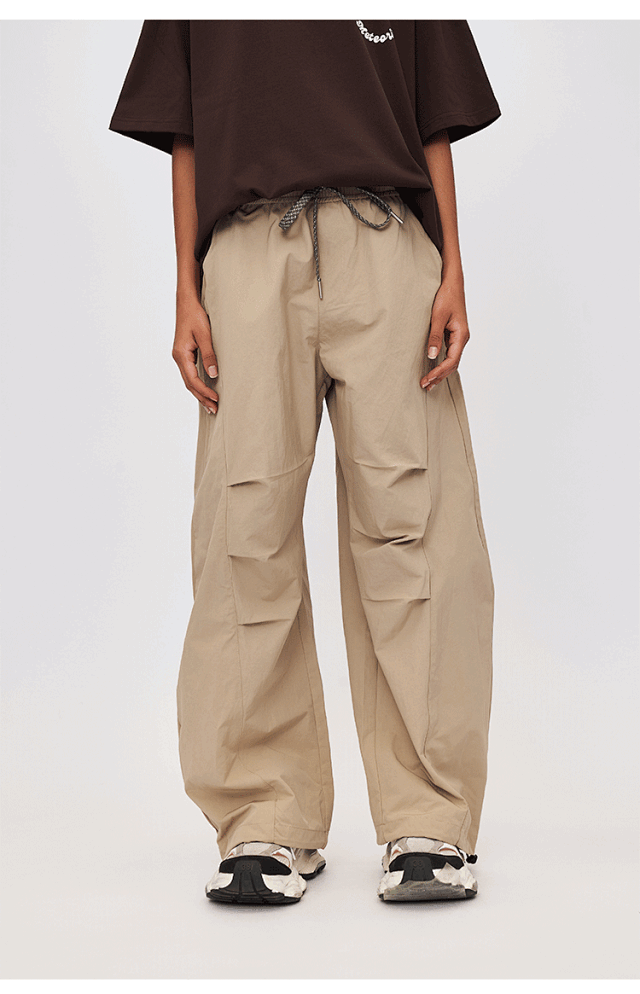 Pleated Straight Pants: seller detail photo 11