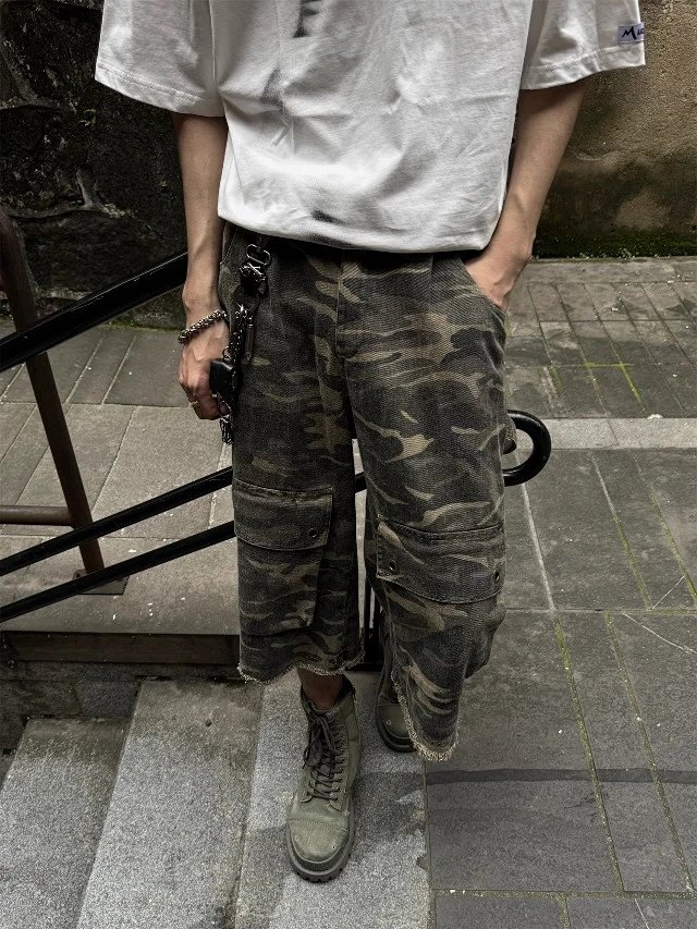 Camo Cargo Denim Shorts: seller detail photo 3