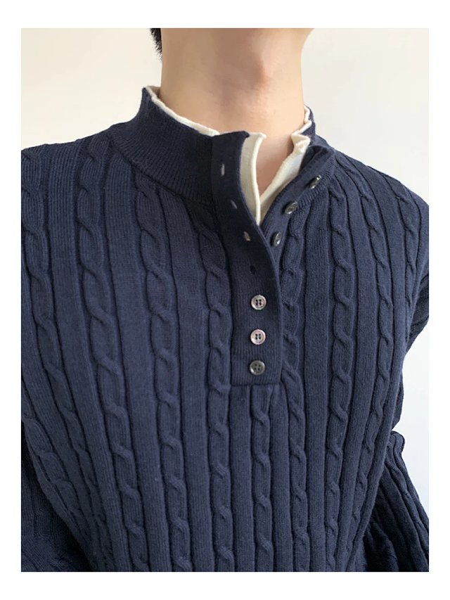 Layered Cable Knit Sweater: seller detail photo 12