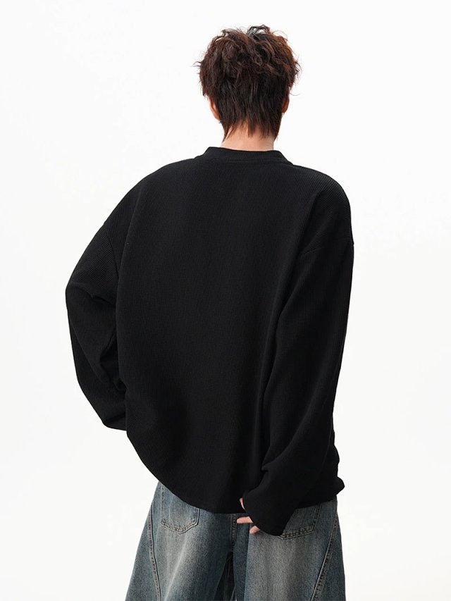 Layered V Neck Sweatshirt: seller detail photo 8