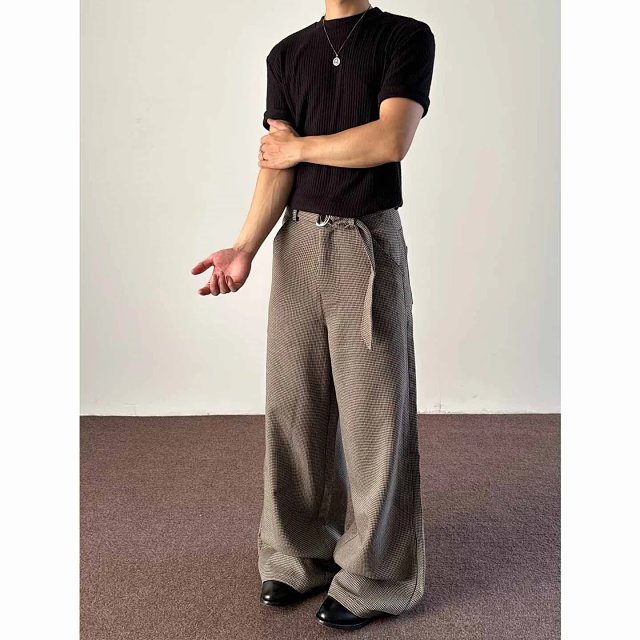 Houndstooth Pleated Trousers: seller detail photo 5