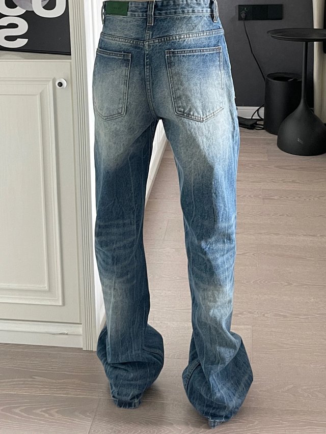 Lightning Wash Wide Leg Jeans: seller detail photo 11