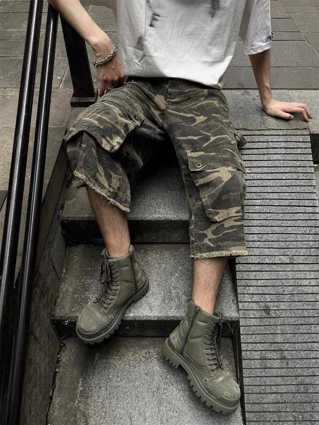 Camo Cargo Denim Shorts: seller detail photo 6