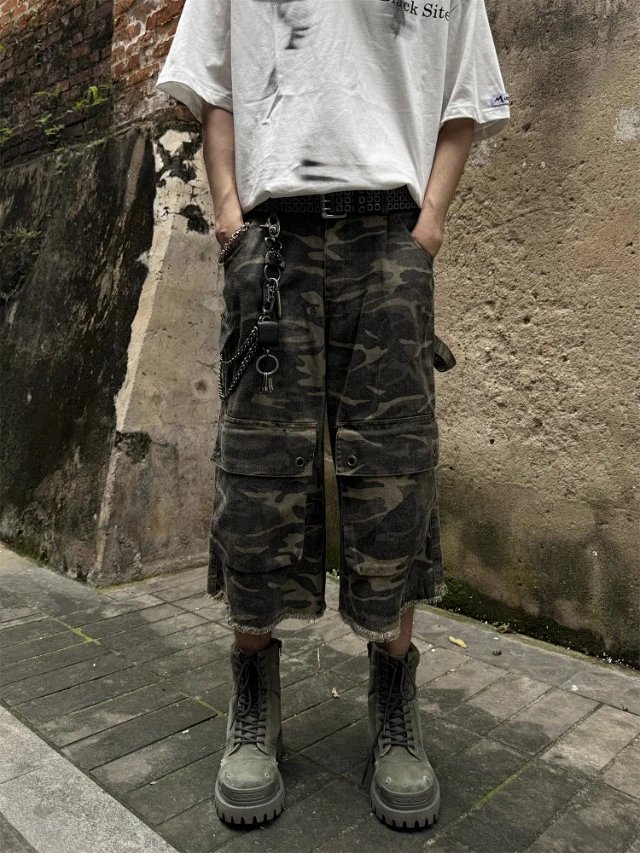 Camo Cargo Denim Shorts: seller detail photo 4