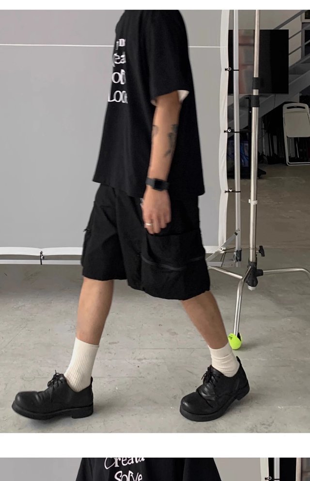 Retro Cargo Shorts: seller detail photo 10