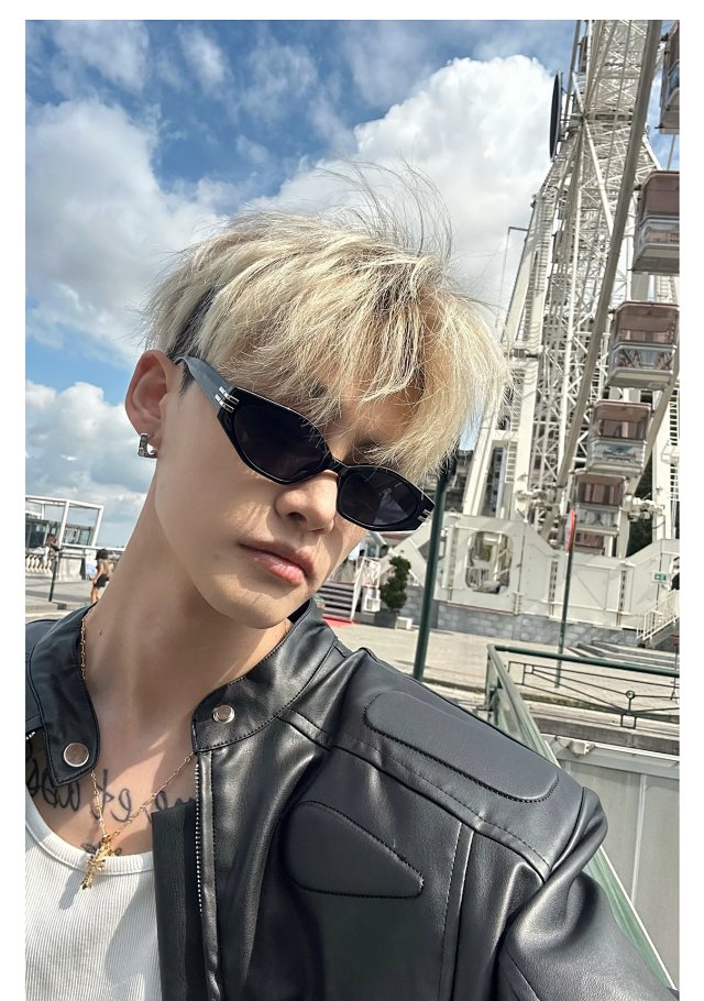 Moto Leather Jacket: seller detail photo 3