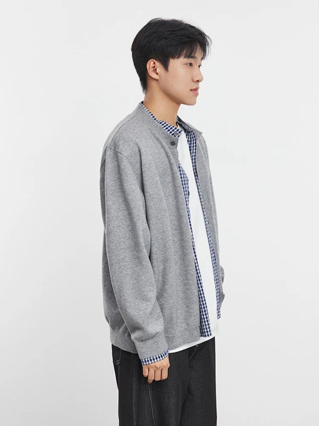 Layered Plaid Cardigan: seller detail photo 3