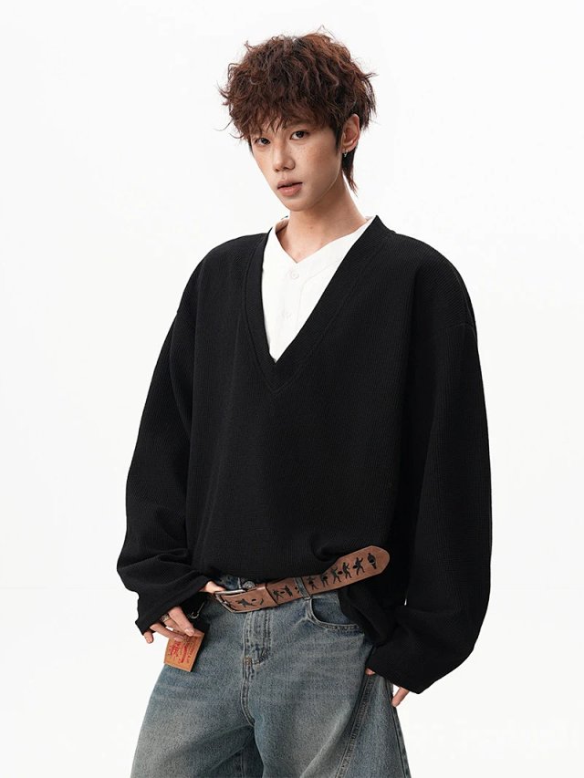 Layered V Neck Sweatshirt: seller detail photo 6