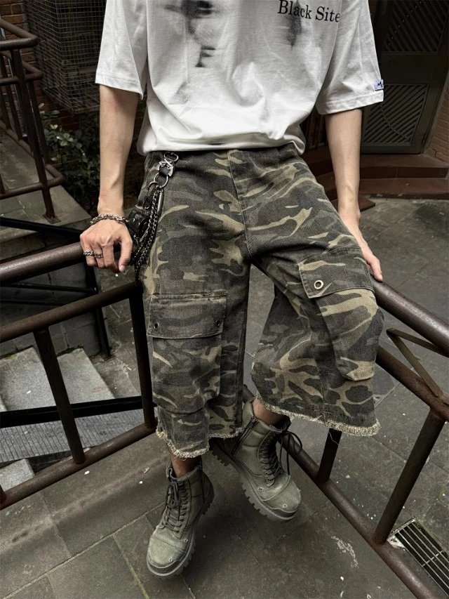 Camo Cargo Denim Shorts: seller detail photo 2