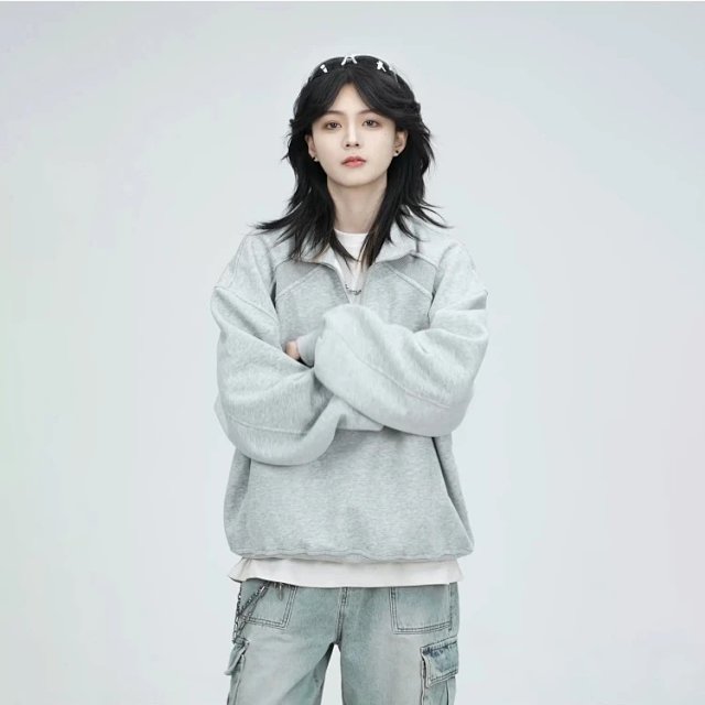 Half Zip Oversized Sweatshirt: seller detail photo 2