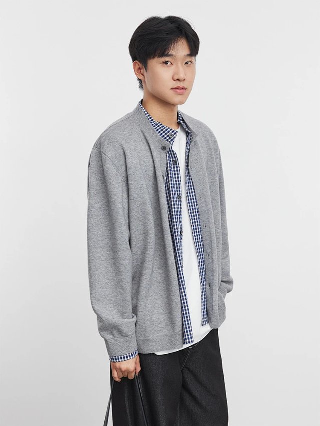 Layered Plaid Cardigan: seller detail photo 2