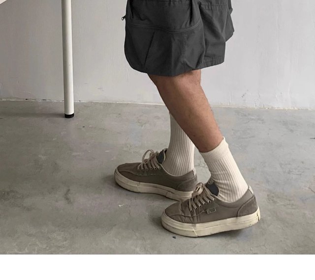 Retro Cargo Shorts: seller detail photo 9