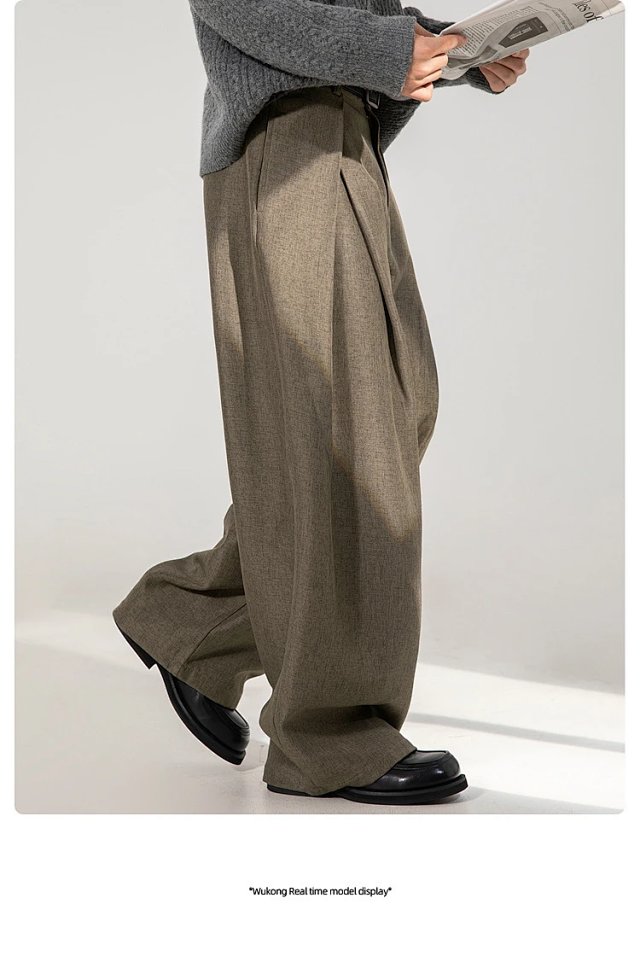 Pleated Wide Leg Trousers: seller detail photo 4