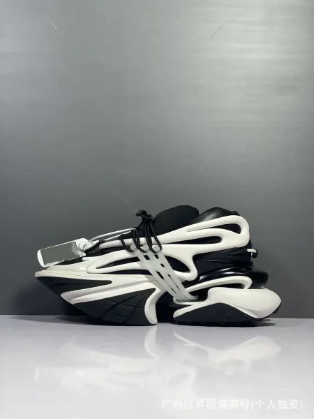 Balenciaga Triple S Pink Chunky Sneakers - 20