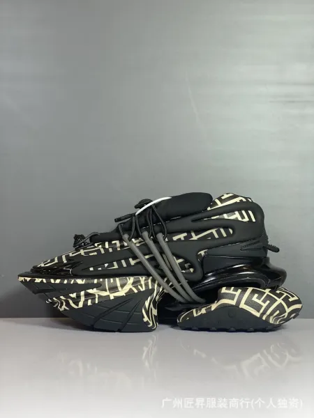 Balenciaga Triple S Pink Chunky Sneakers - 16