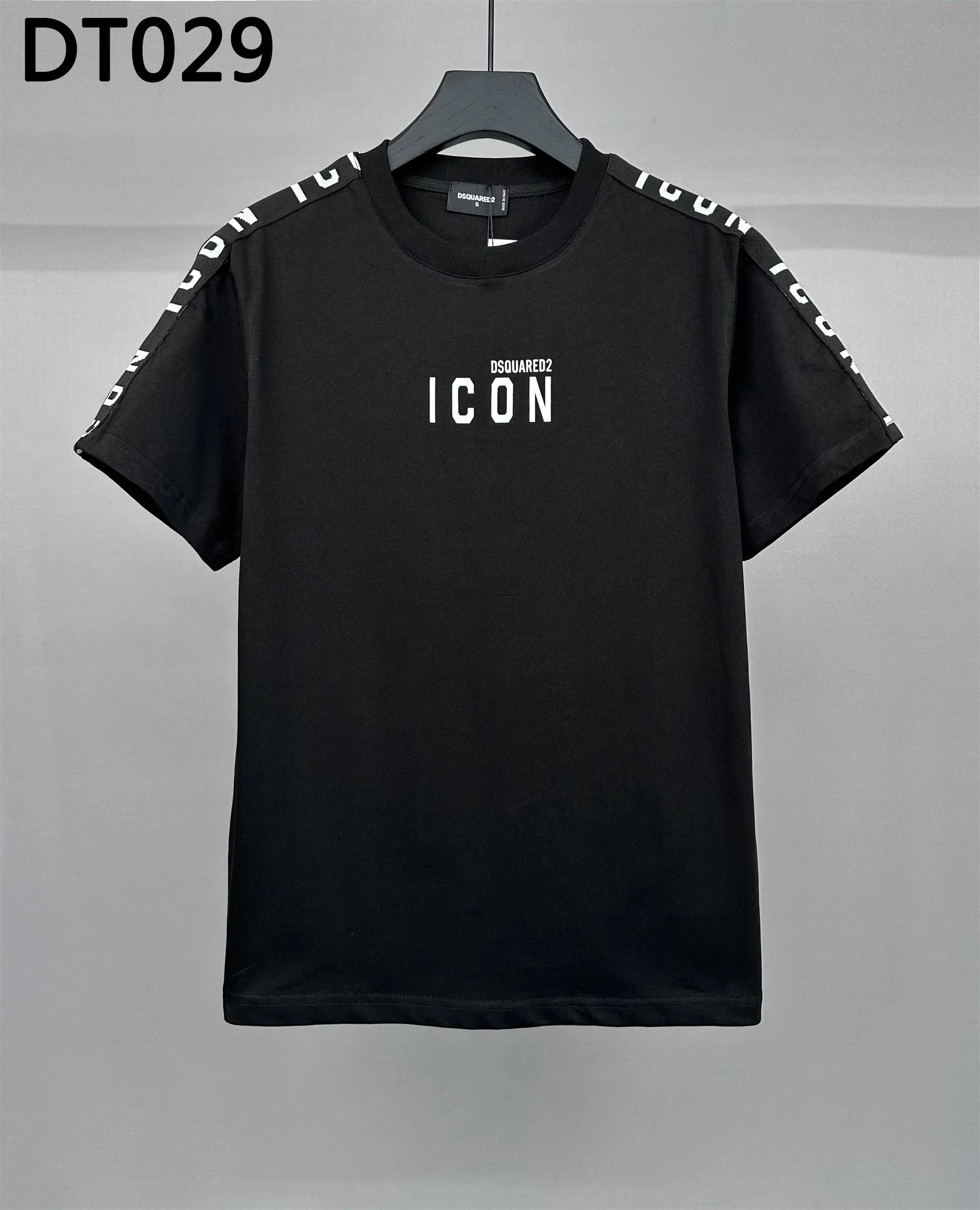 Dsquared2 T-Shirts Logo Print — 11