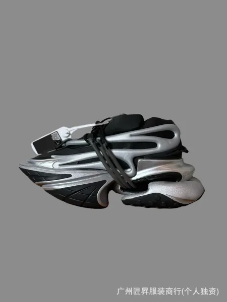 Balenciaga Triple S Pink Chunky Sneakers - 6