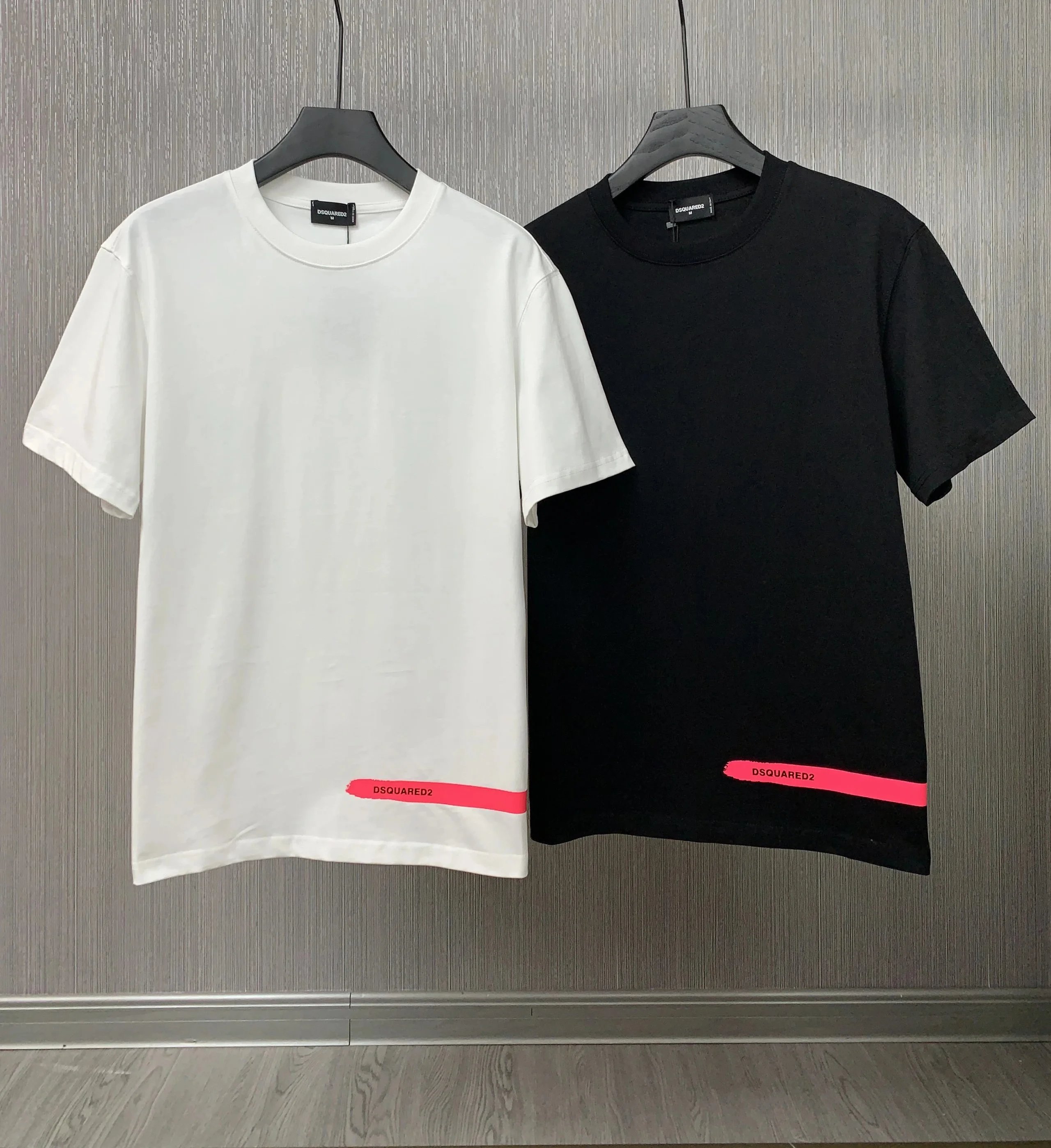 Dsquared2 T-Shirts Logo Print — 40 Black (one piece)