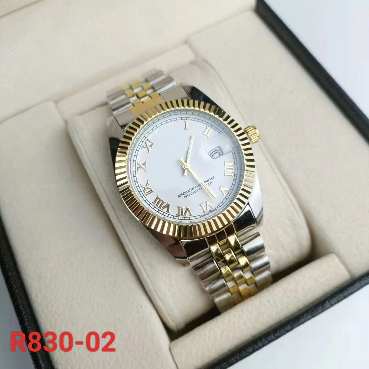 R830-02 Roman Two-Tone White