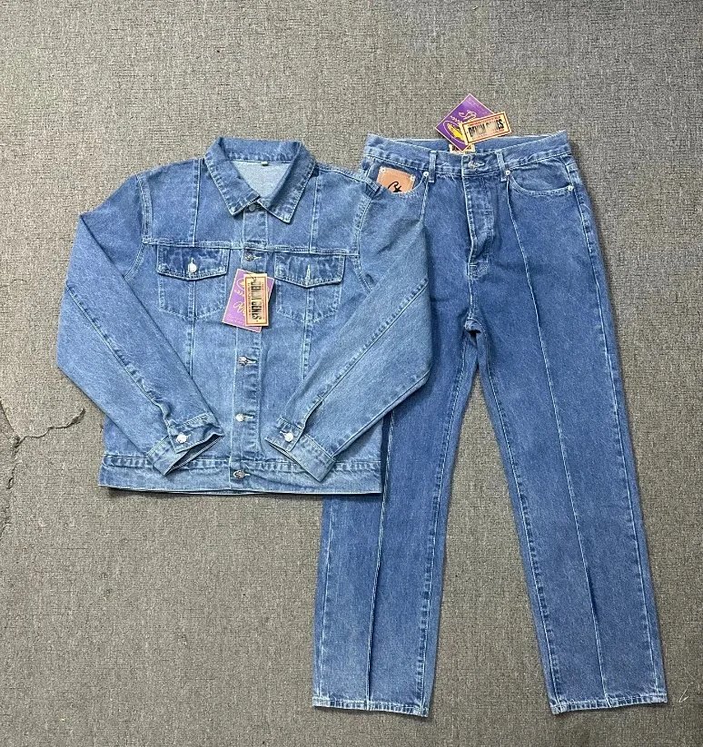 Unbranded Star-embroidered denim garments — Blue suit