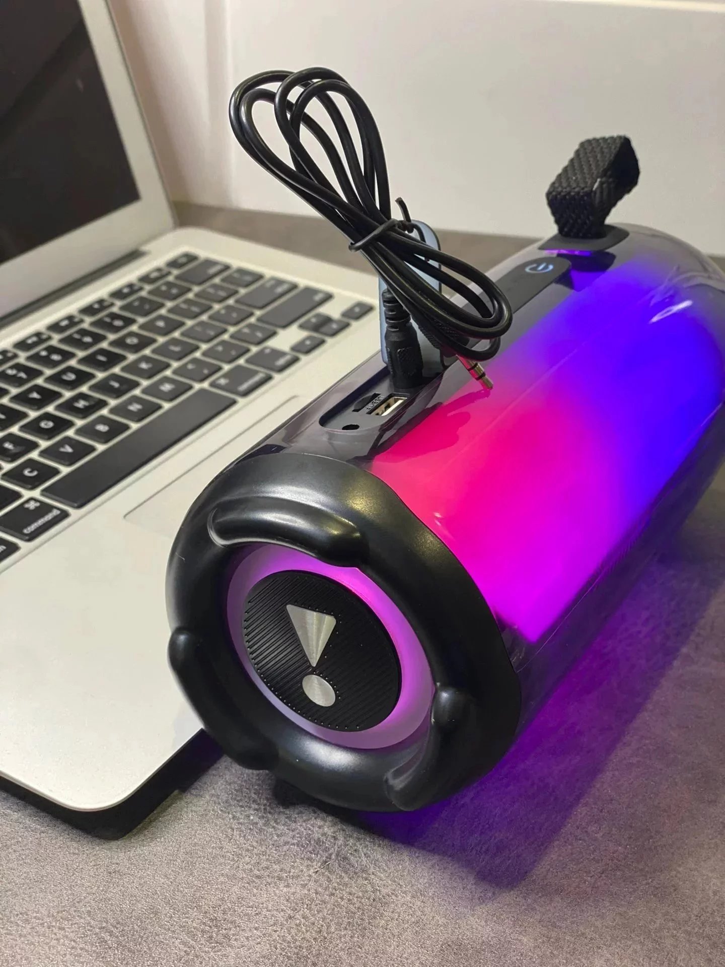 JBLLPulse5Speaker 2