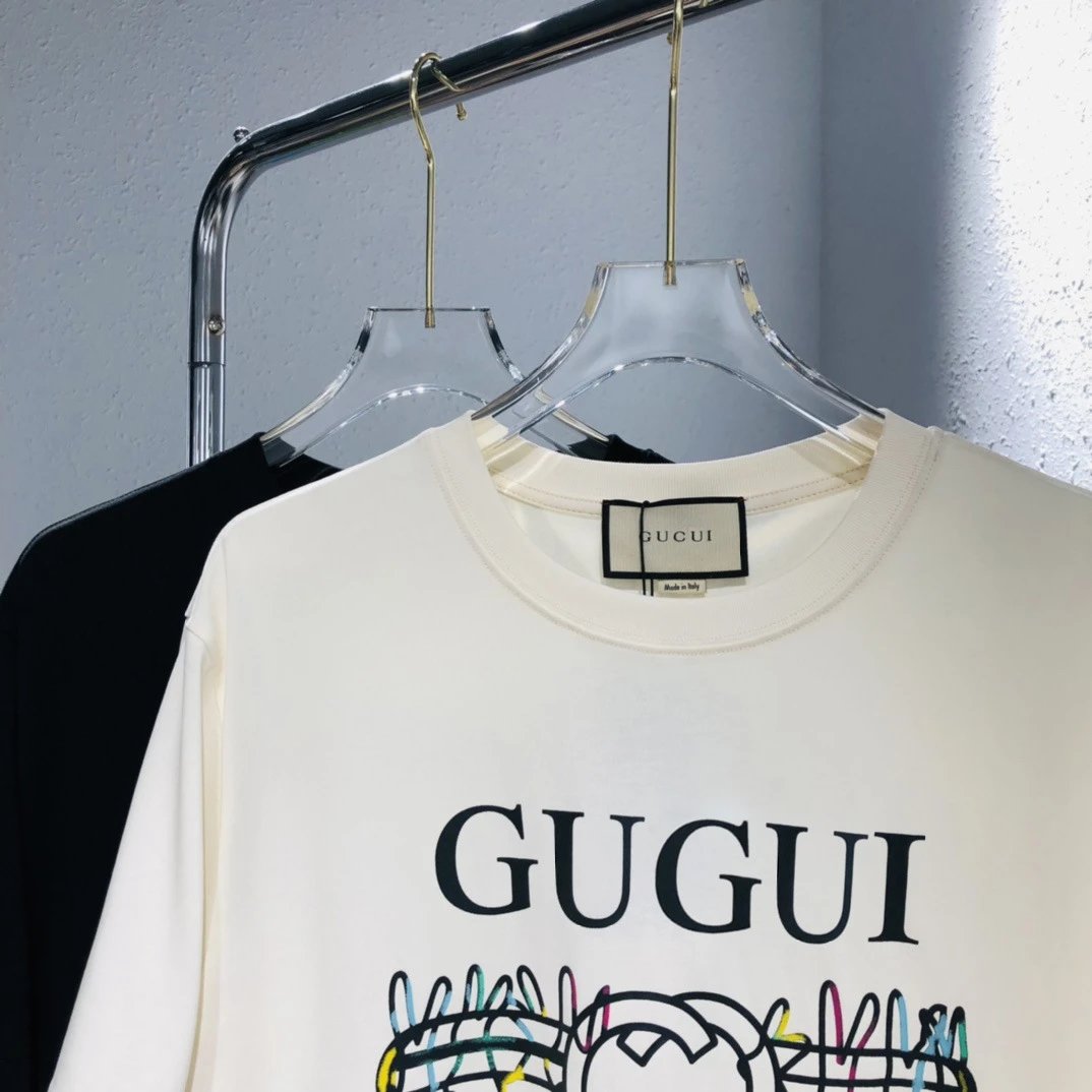 GUGUI T-Shirts Short-Sleeve Graphic Print Crewneck image 3