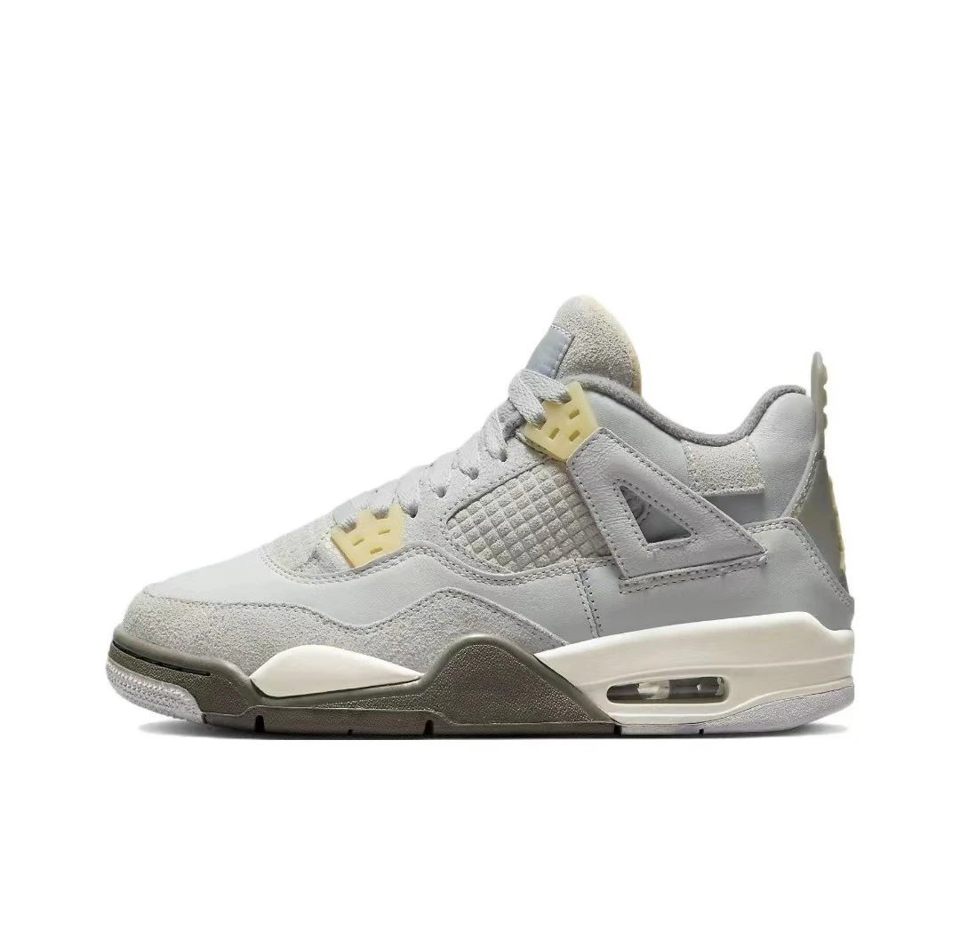 AJ4 - Gray Rabbit