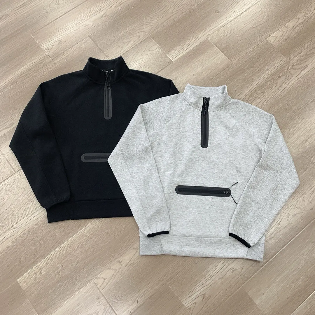  Men's Half-Zip Pull