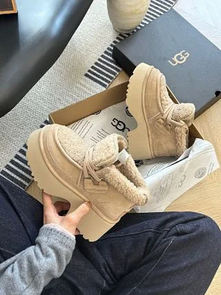 UGG Boots Fleece-Lined Winter product detail image 3