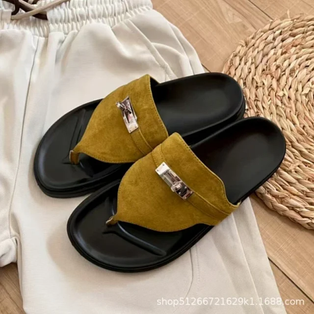 Unbranded Slippers Thong with Metal Turn-Lock Buckle product detail image 17