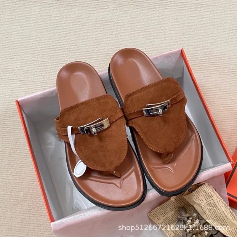 Unbranded Slippers Thong with Metal Turn-Lock Buckle — Dark brown suede flip-flops