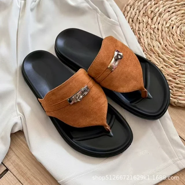 Unbranded Slippers Thong with Metal Turn-Lock Buckle product detail image 19