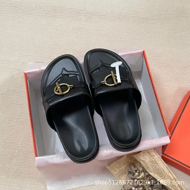 Unbranded Slippers Thong with Metal Turn-Lock Buckle product detail image 32