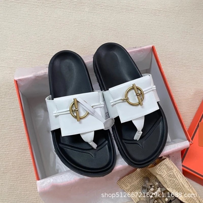 Unbranded Slippers Thong with Metal Turn-Lock Buckle — White flip-flops with a leather upper and round buckle