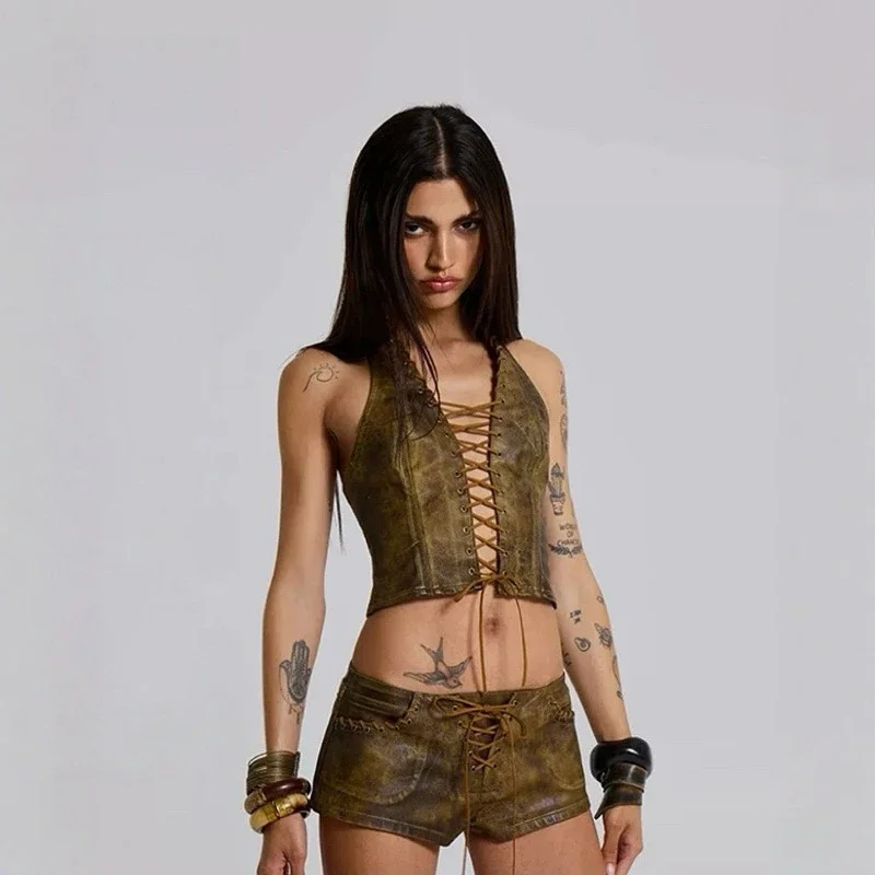 Vintage Wasteland Halter Lace-Up Leather Set (Vest + Shorts)