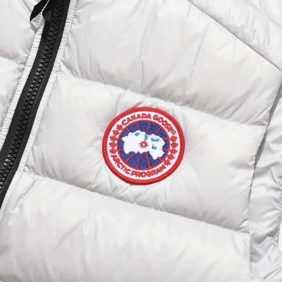 Comfortable and versatile down jackets 015 13