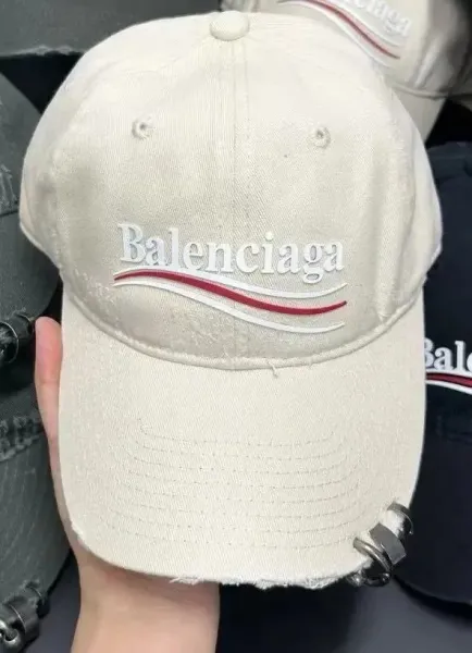 Balenciaga Logo Wave Baseball Cap Beige - 1