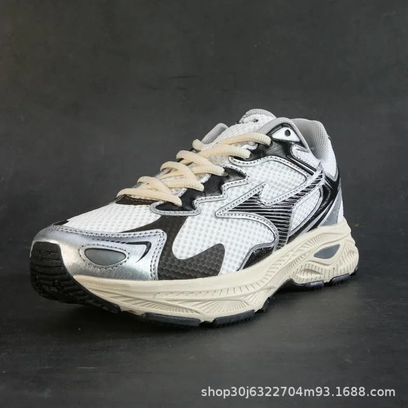 Mizuno Wave Rider Wh
