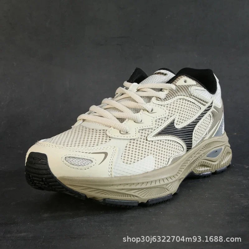 Mizuno Wave Rider 25