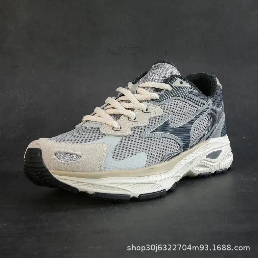 Mizuno Wave Rider 10 Beige Mesh Running Shoes - 8