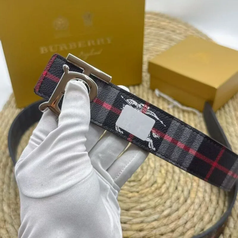 Cinturón Burberry 38
