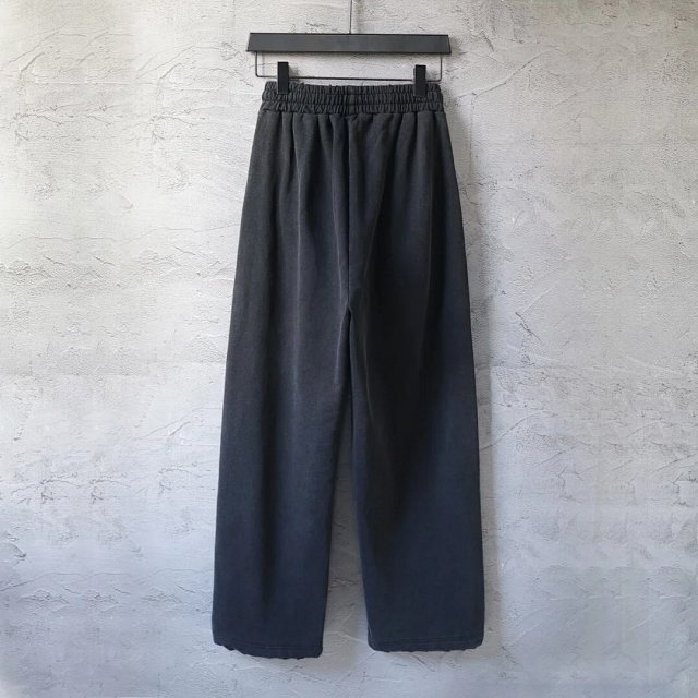 Balenciaga Pants: seller detail photo 9