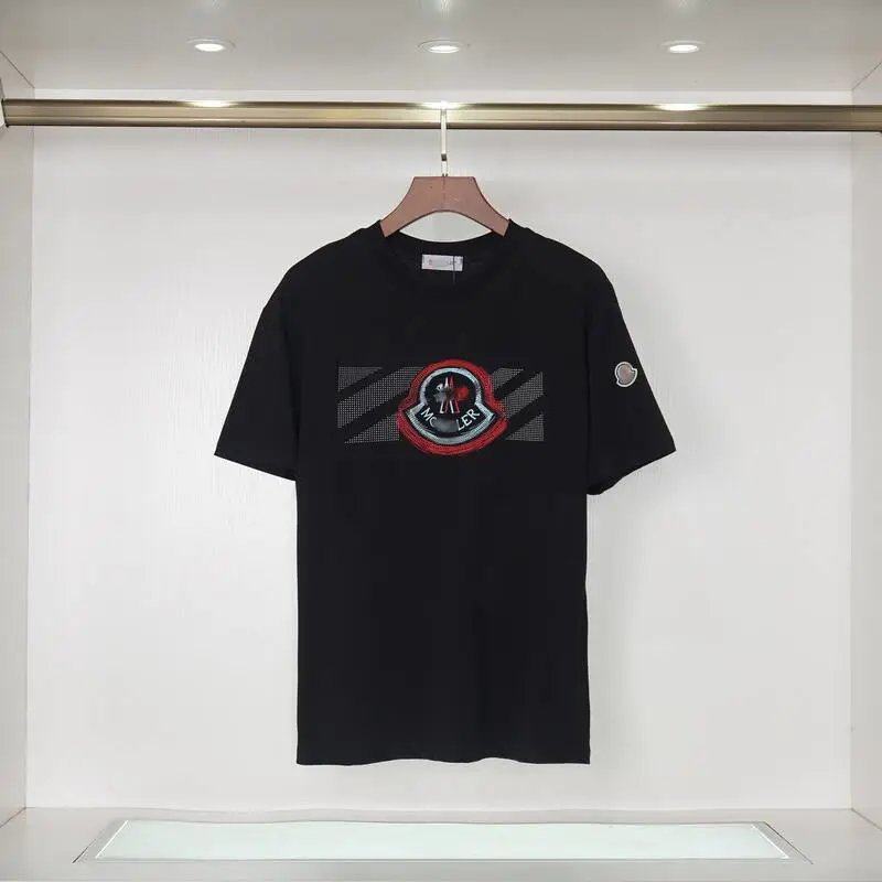 R352 Black
