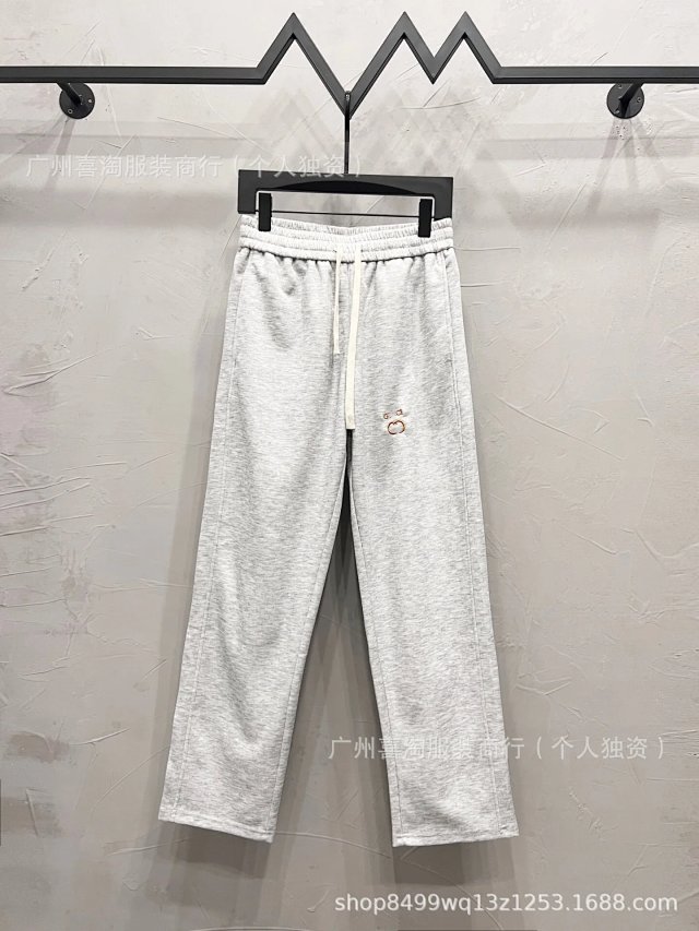Gucci Pants: seller detail photo 4