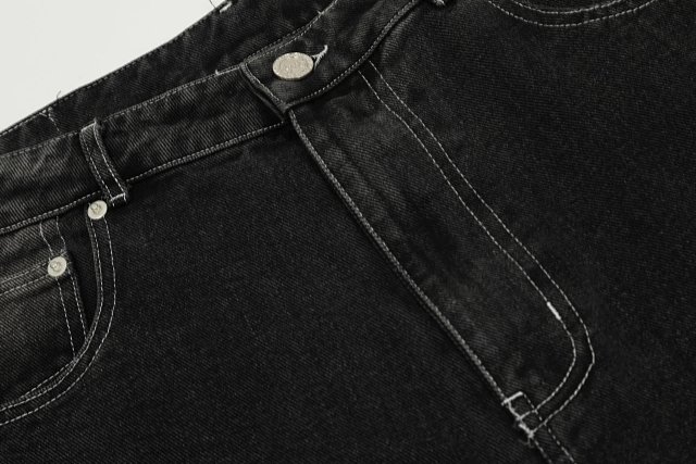 Revenge Jeans: seller detail photo 11