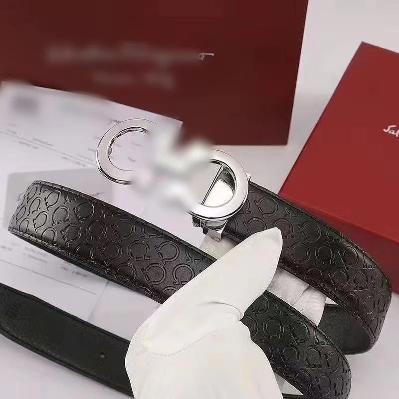 Silver buckle+horseshoe pattern